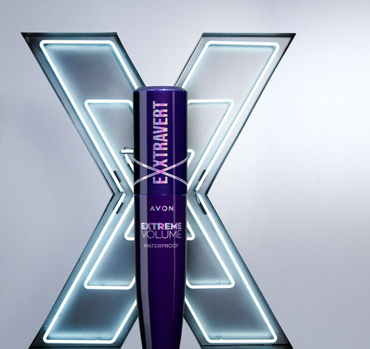 EXXTRAVERT Mascara Waterproof Volume Extrême Blackest Black 9,5ML